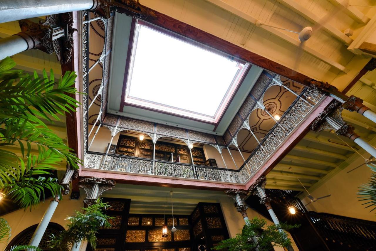 Cheong Fatt Tze - The Blue Mansion Hotel Georgetown